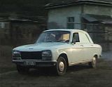 http://i29.photobucket.com/albums/c268/VuleGSBeograd/Sivi Dom/Epizoda 10/Peugeot 304/th_Peugeot304-3.jpg